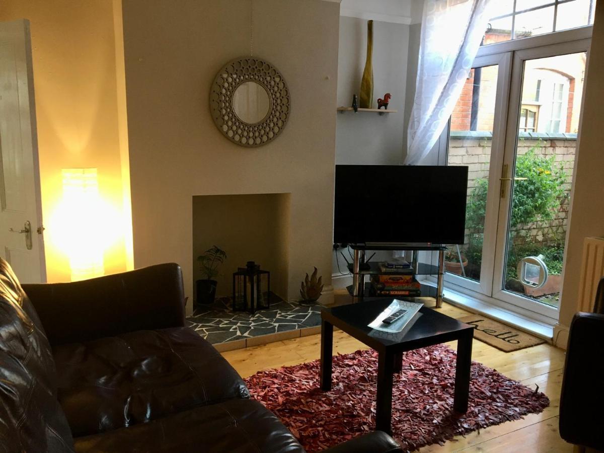 Lavender Apartment Leicester Exterior foto